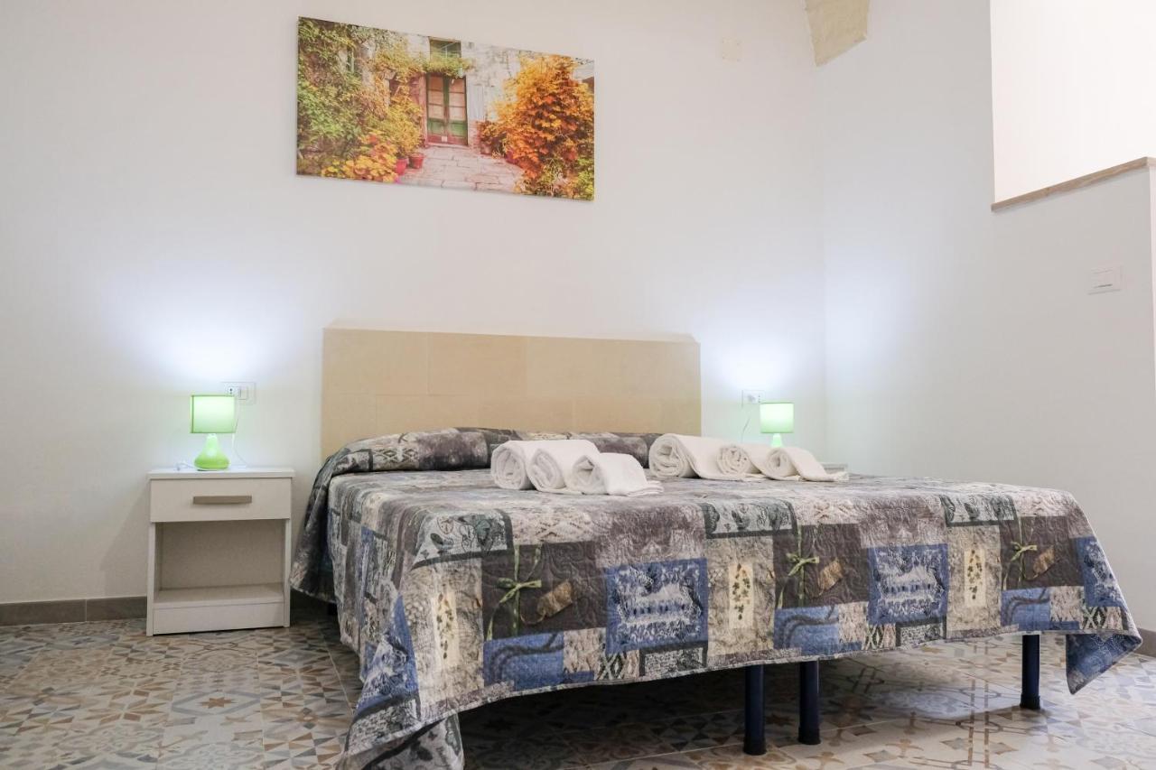 Villa Borghetto Del Salento Uggiano La Chiesa Esterno foto